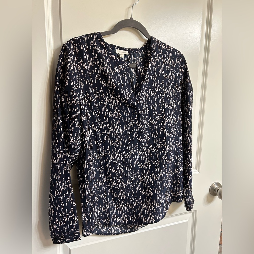 Chic Black and Pink Patterned Garment